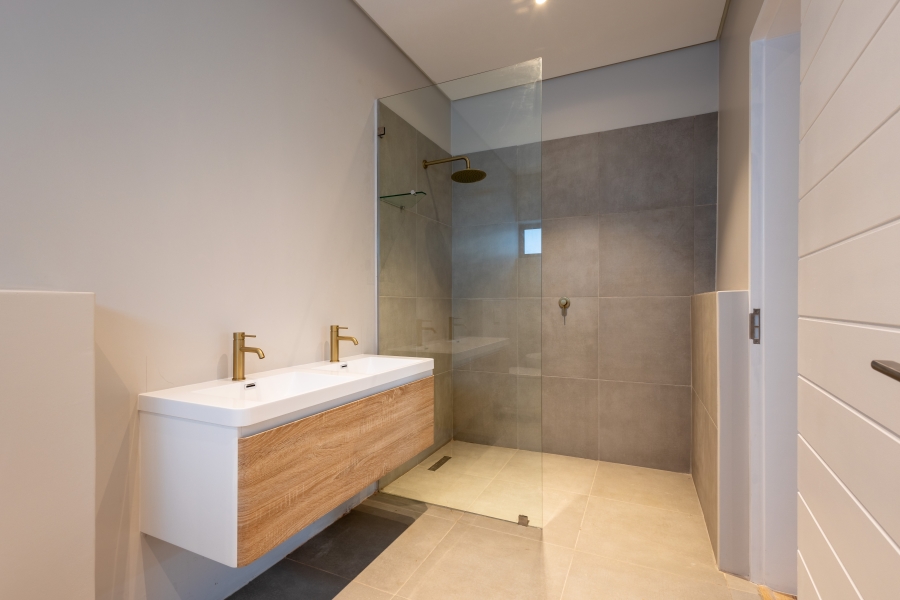 To Let 3 Bedroom Property for Rent in Twin Rivers Western Cape